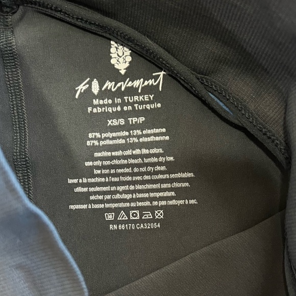 NWT FP Movement Witness The Fitness Bike Shorts Sz XS - Picture 8 of 12